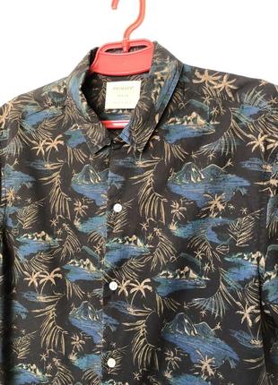 Гавайская рубашка в темных тонах3 фото