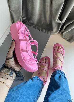 Босоножки сандалии на завязках розовые4 фото