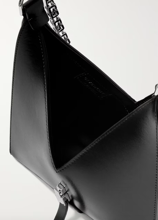 Шкіряна жіноча сумка givenchy cut out mini leather shoulder bag, black4 фото