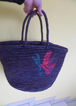 Класна обємна плетена фірмова сумка
