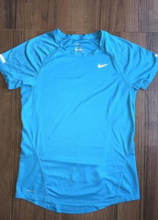 Спортивна футболка nike dri-fit