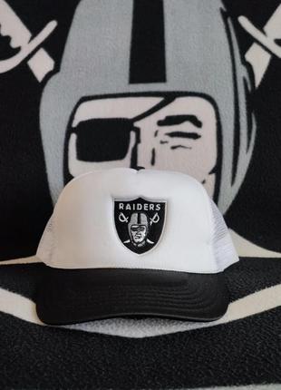 Оригинал. винтажный классический  тракер nfl oakland (las vegas) raiders.2 фото