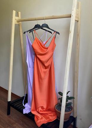 Шелковое платье в пол