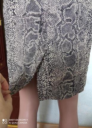 Летняя юбка в зміїнний принт5 фото