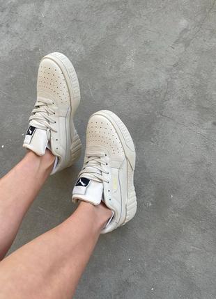 Puma cali beige стильні жіночі бежеві кросівки пума калі весна літо осінь тренд бежевые кроссовки2 фото