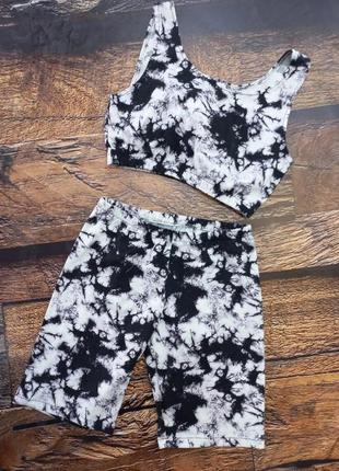 Літній костюмчик