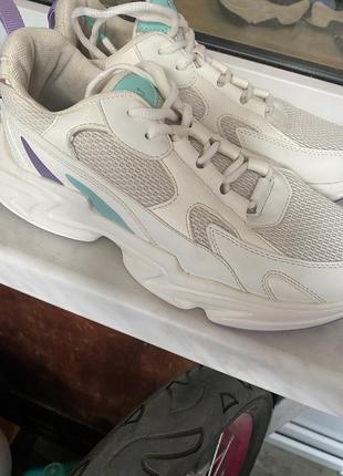 Кроссовки house