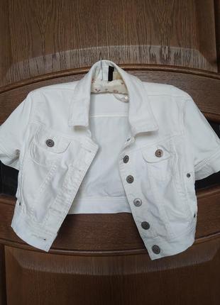 Курточка джинсовая