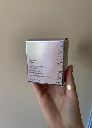 Креми день і ніч timewise repair volu-firm mary kay2 фото