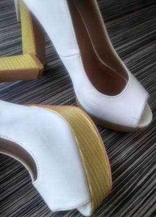 Туфли белые на свадьбу на выпускной2 фото