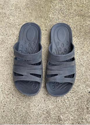 Шльопани гумові шльопанці