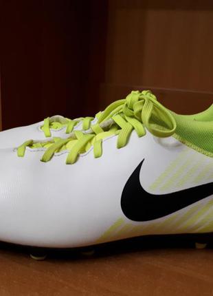 Бутсы nike футбольные magista