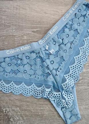 Мереживні трусики танга з логотипом «calvin klein»