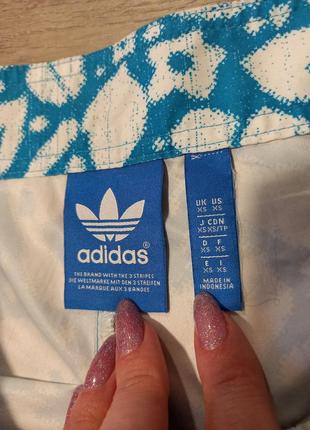 Шорти adidas оригінал.3 фото