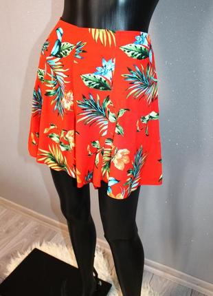 Яркие свободные широкие шорты new look с тропическим принтом свободные шорты бермуды тропический пальмовый принт вискоза6 фото