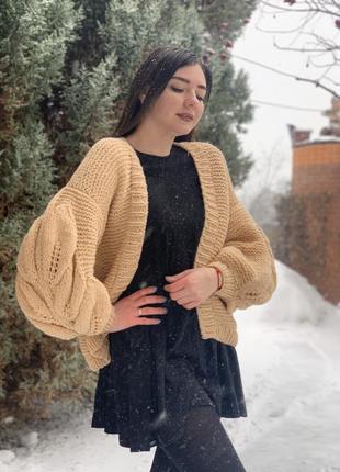 В'язаний кардиган з листям об'ємні рукави ручна робота3 фото