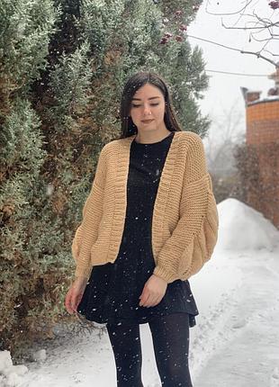 В'язаний кардиган з листям об'ємні рукави ручна робота5 фото