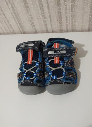 Босоніжки fila