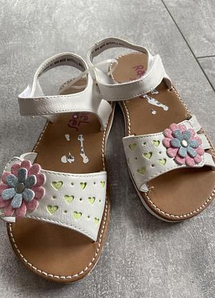 Яскраві дитячі босоніжки, сандалі на липучках 19см