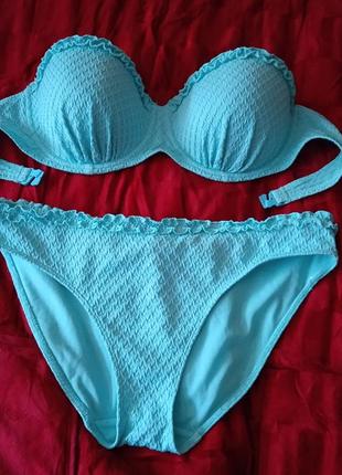 Дуже гарний роздільний купальник бірюзового кольору в ідеальному стані