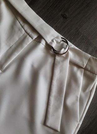 Стильные трендовые белые шорты бермуды-кюлоты на талии с поясом от f&f5 фото