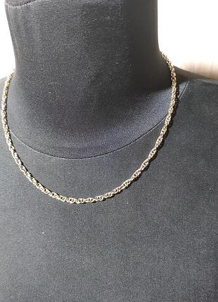 Короткая цепочка ожерелье унисекс мгогозвеньевая на резьбовой застежке