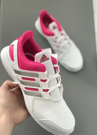 Кросввки adidas оригінал