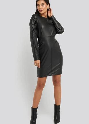 Сукня na-kd міні з екошкіри 34 чорне (1018-003098-0002)