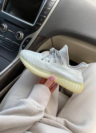 Жіночі кросівки adidas yezzy boost 350