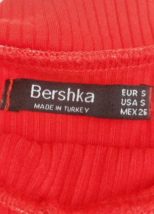 Яскраве боді bershka