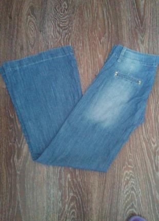 Тонкі джинси - кльош на літо2 фото