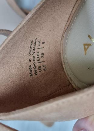 Туфлі човники на підборах aldo9 фото