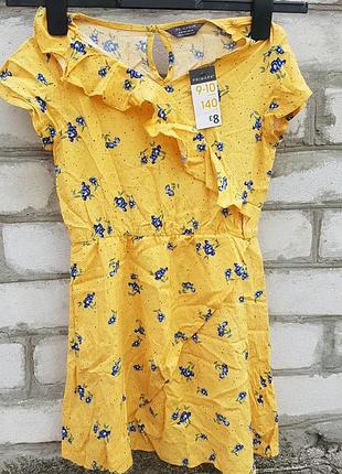Новое вискозное платье для девочки primark