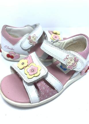 Босоніжки шкіряні clark's р5,5