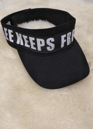 Кепка річна візор . теніска. сонцезахисний козирок. кепка від сонця