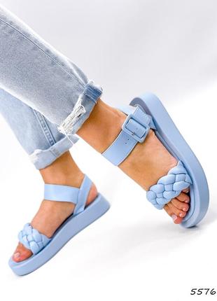 Босоніжки жіночі triss блакитні, еко-шкіра