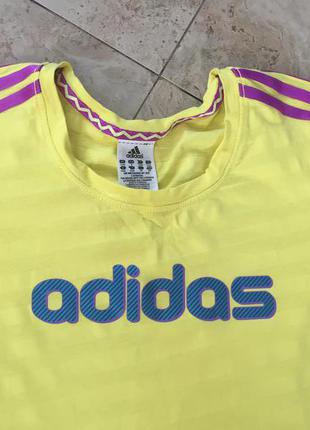 Adidas original красивенная желтая футболка, бесплатная доставка2 фото