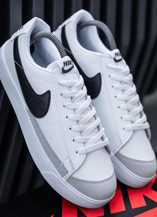 Кроссовки nike blazer