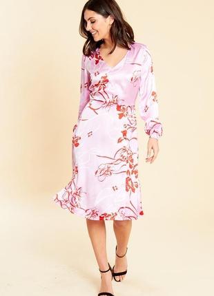 Розовое платье миди на пуговицах с цветочным принтом influence1 фото