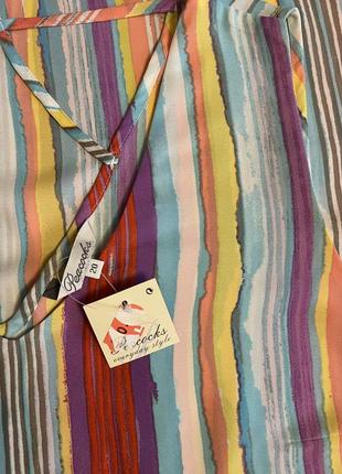 Очень красивая и стильная брендовая блузка в полоску.