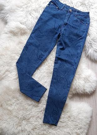 💙🌺💛 трендові джинси скінні з принтом1 фото