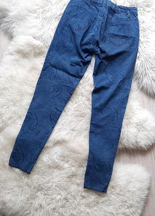 💙🌺💛 трендовые джинсы скинни с принтом2 фото
