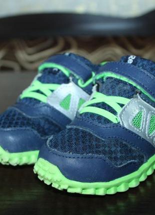 Кроссовки reebok 4