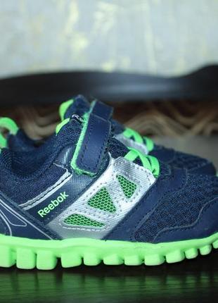 Кроссовки reebok 3