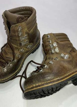 Ботинки треккинговые hanwag germany, vibram, кожаные, для гор, 23,5 см, сост. отличное!1 фото