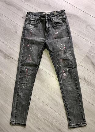 Джинсы skinny