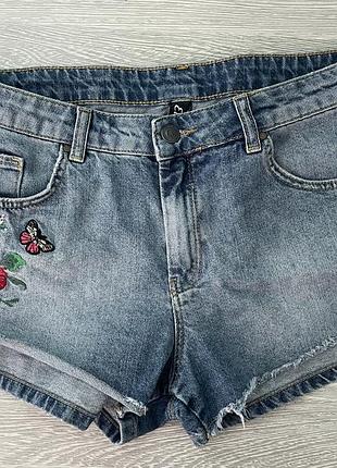 Шорти zara h&m bershka stradivarius etam