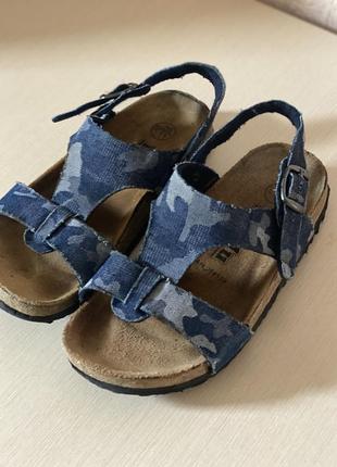 Сандалі босоніжки