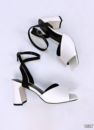 Босоніжки жіночі босоніжки жіночі