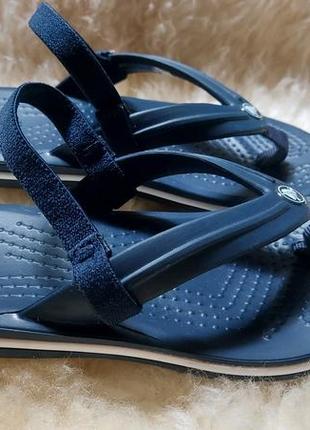 Детские  сандали шлепанцы crocs crocband strap flip k navy для мальчика темно - синие5 фото